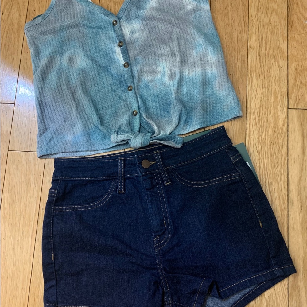 Women’s shorts outfit